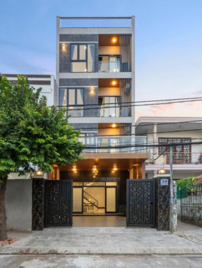 T P Residence - Sauna, Jacuzzi Bathtub- Full AC